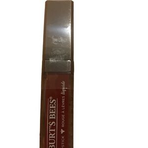 Burt”S bees lipstick nwot